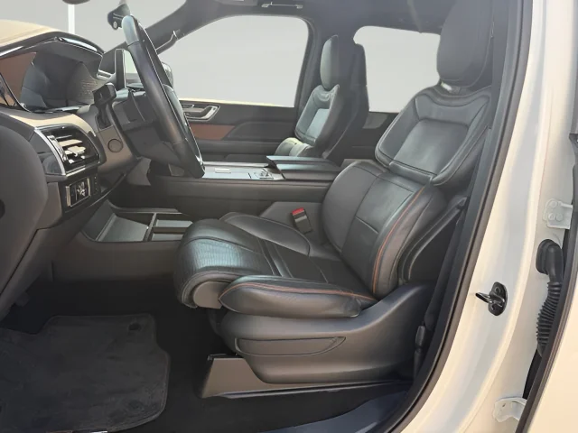 2023 Lincoln Navigator Black Label - Photo 10