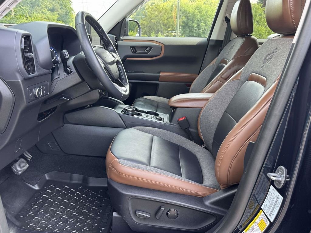 Used 2022 Blue Ford Outer Banks image 21