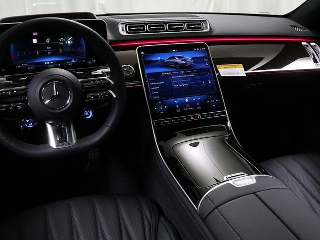 2025 Mercedes-Benz S-Class S 63 - Photo 18