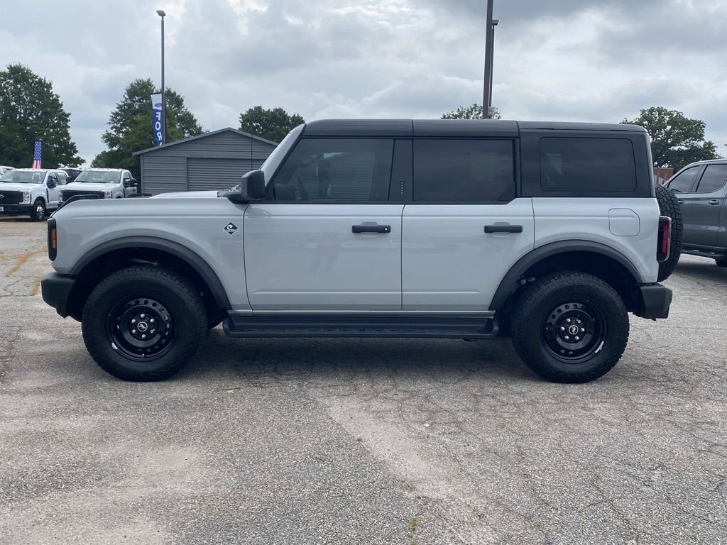 New 2026 Avalanche Gray Ford Outer Banks® image 5