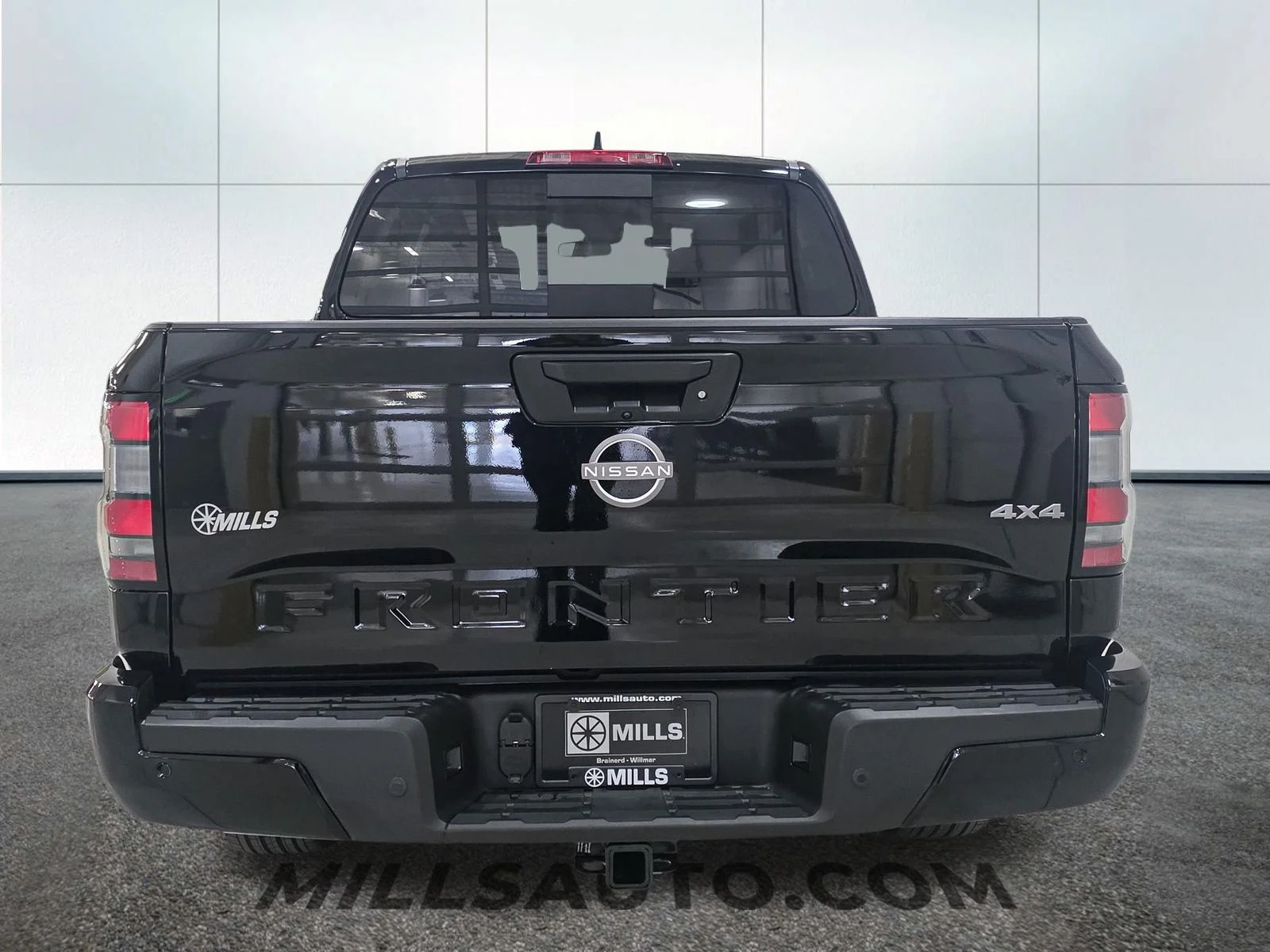New 2026 Super Black Nissan Crew Cab SV image 6