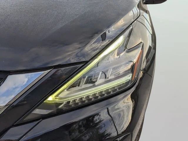 Certified Used 2020 Black Nissan SL image 7