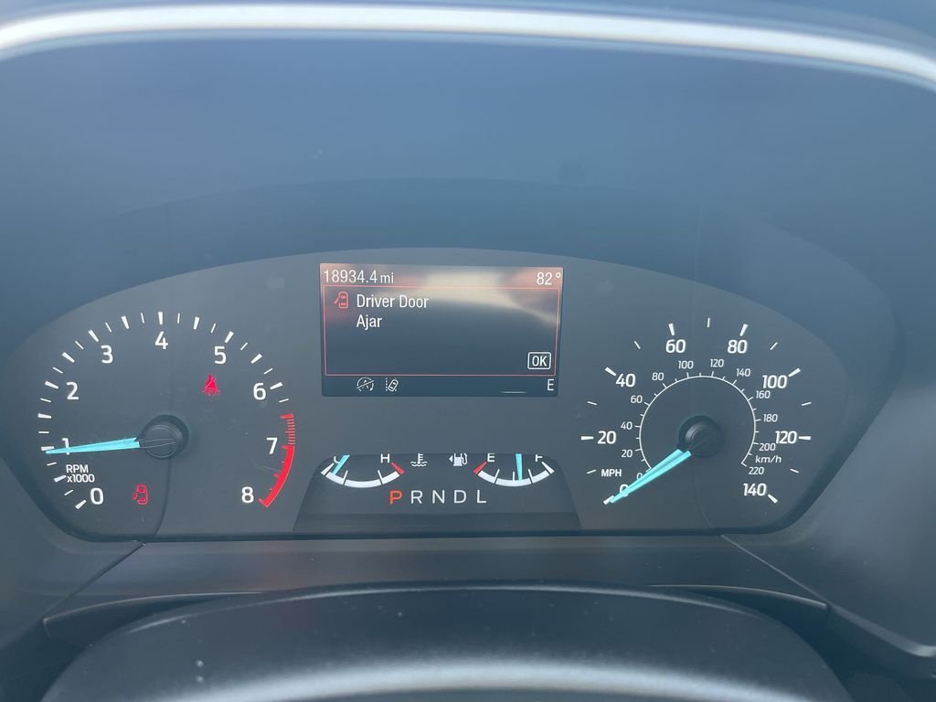 Used 2022 Gray Metallic Ford SE image 15