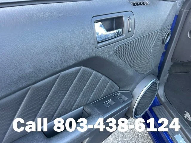 Used 2013 Blue Metallic Ford V6 Premium image 8