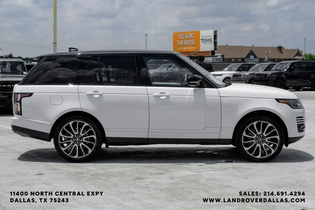 Used 2019 Fuji White Land Rover 5.0L V8 Supercharged image 7