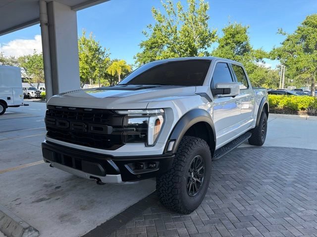 2025 Ford F-150 Raptor 4x4 SuperCrew 5-1/2 Box's photo