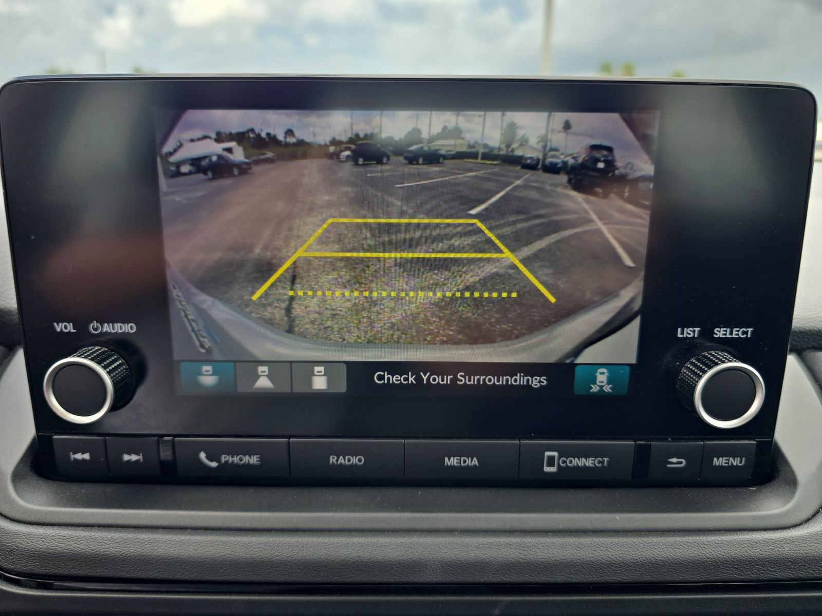 2025 Honda Accord SE - Photo 19