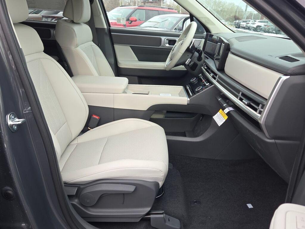 New 2026 Gray Hyundai SEL AWD image 7