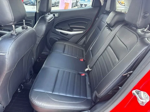 Used 2021 Red Ford Titanium image 8