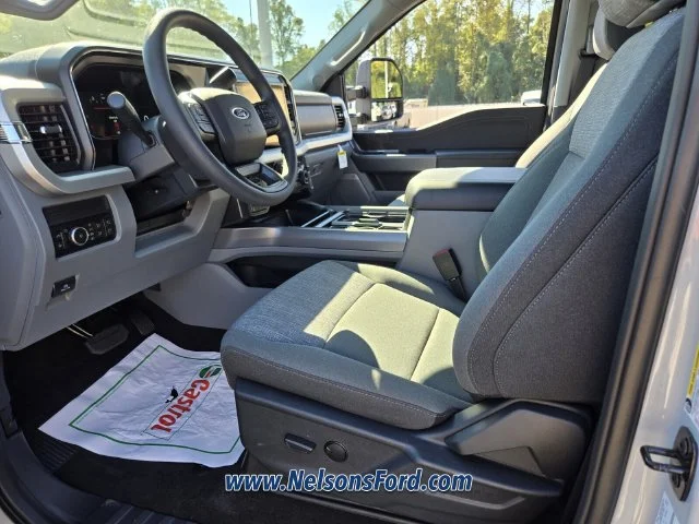 New 2026 Avalanche Ford F-250® XLT image 7