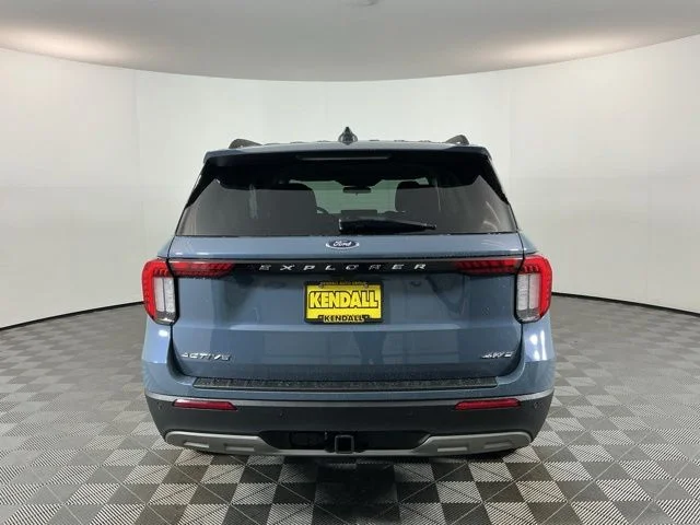 Used 2026 Vapor Blue Ford Active image 6