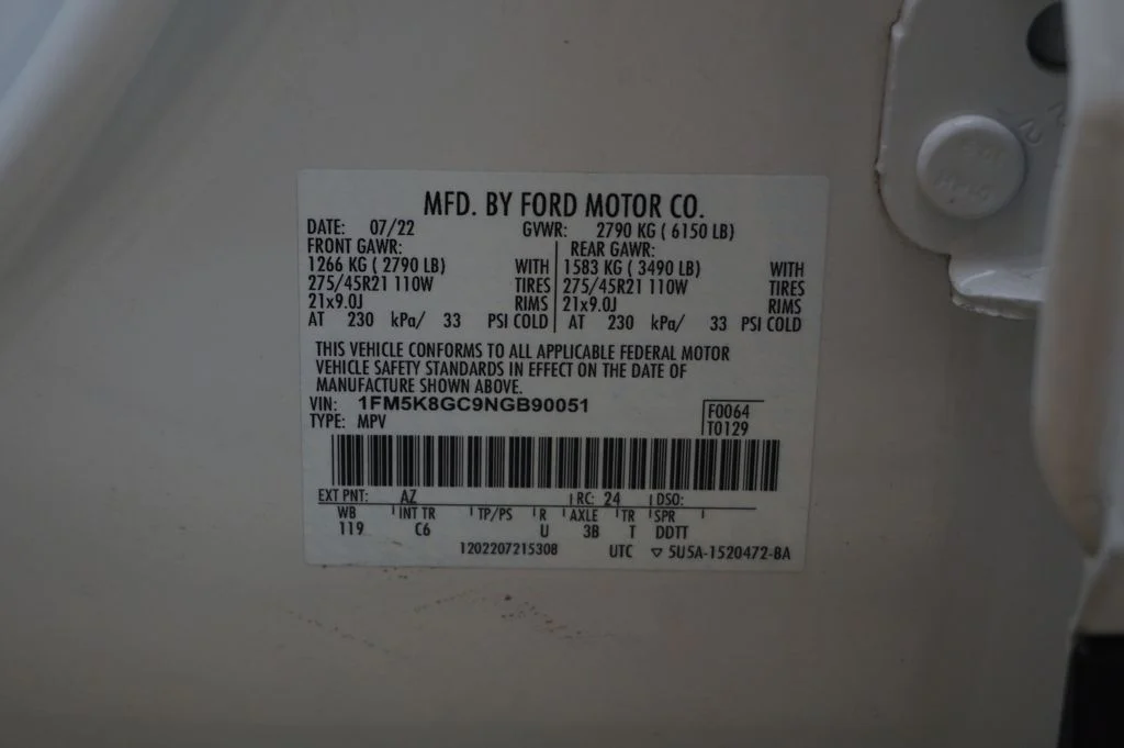 Used 2022 White Ford ST image 29