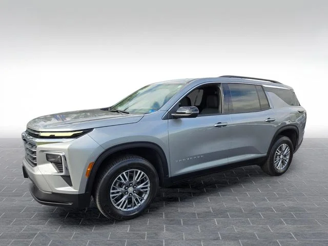 Used 2026 Gray Chevrolet LT image 3