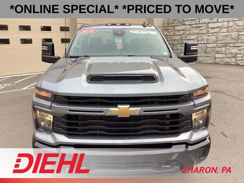 Used 2024 Gray Chevrolet Custom image 3