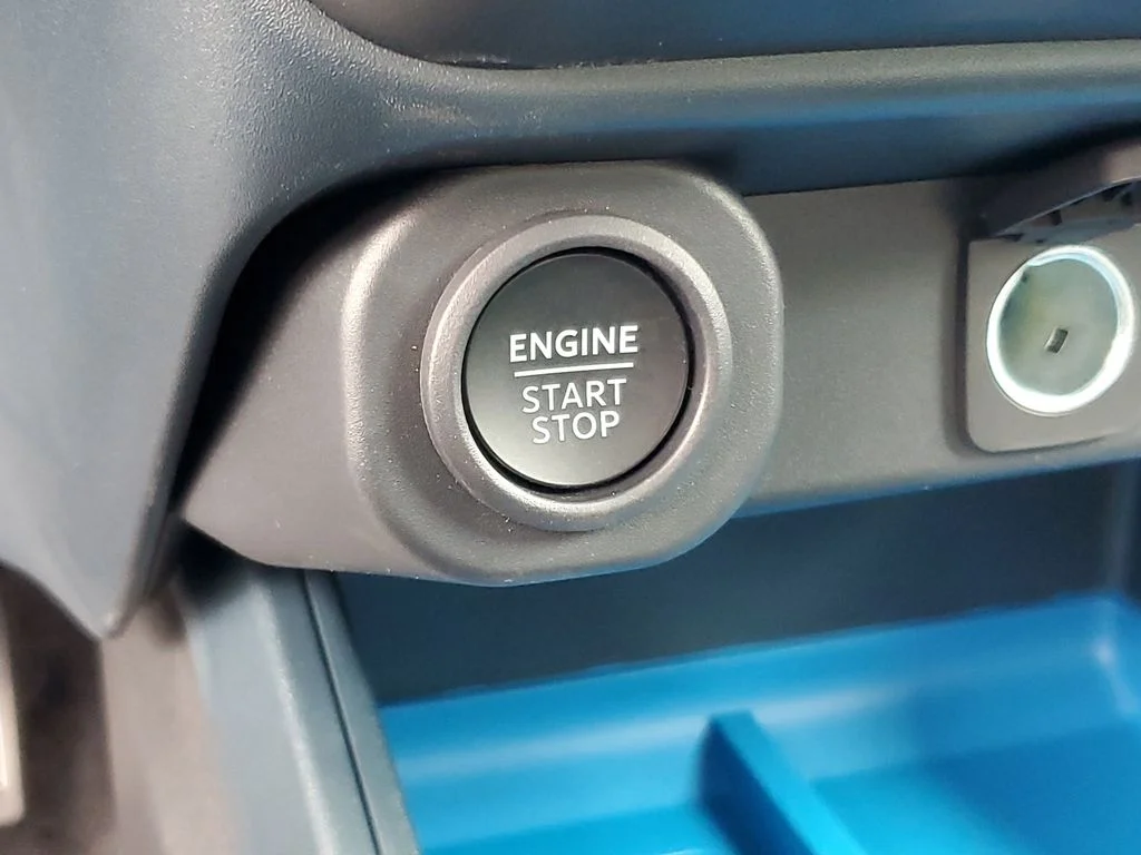 New 2026 Space White Metallic Ford XLT image 12