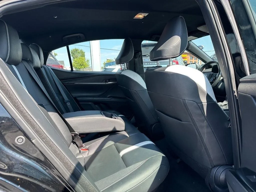 Used 2025 Midnight Black Metallic Toyota SE image 11