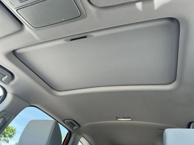 Used 2022  Honda EX image 18