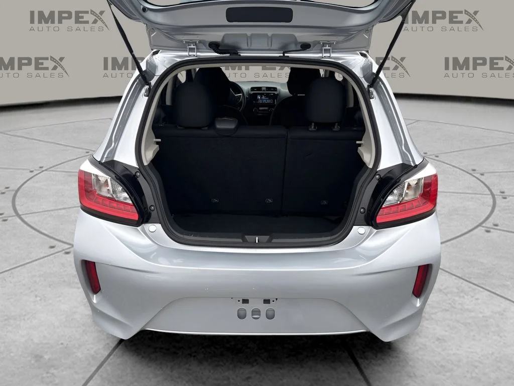 Used 2024 Silver Mitsubishi ES image 24