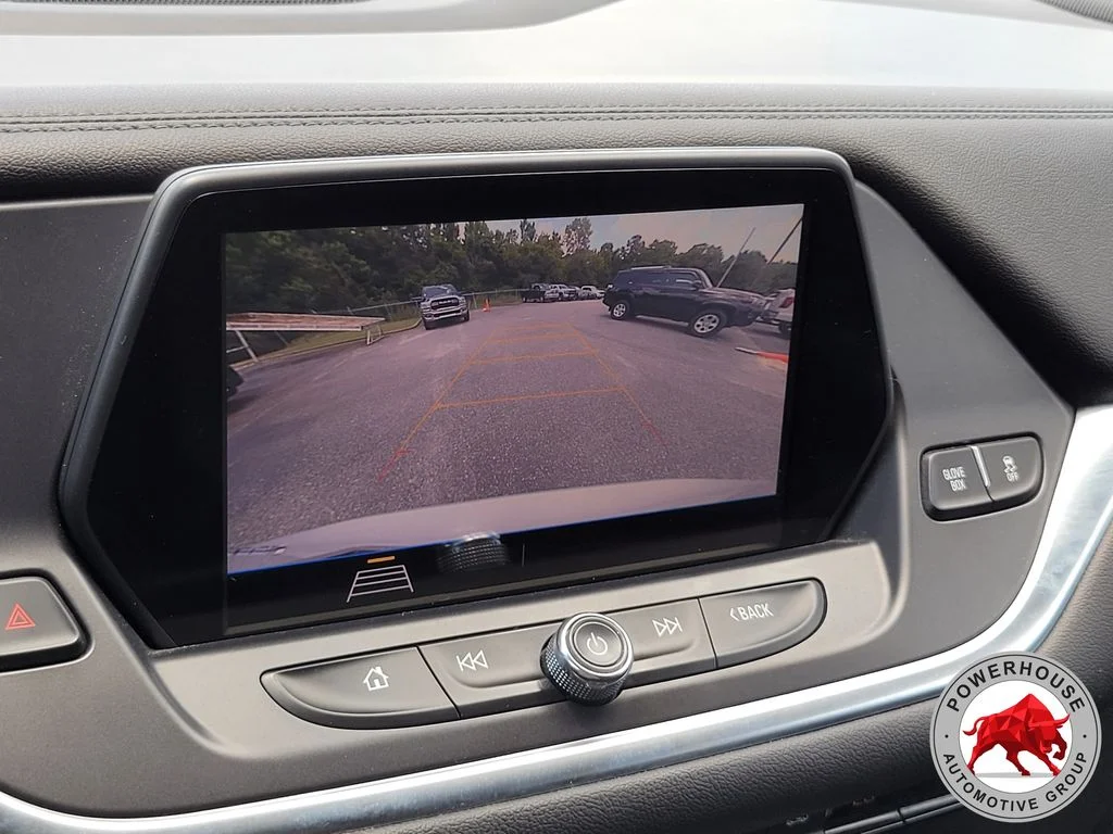 Used 2020 White Chevrolet LT image 24