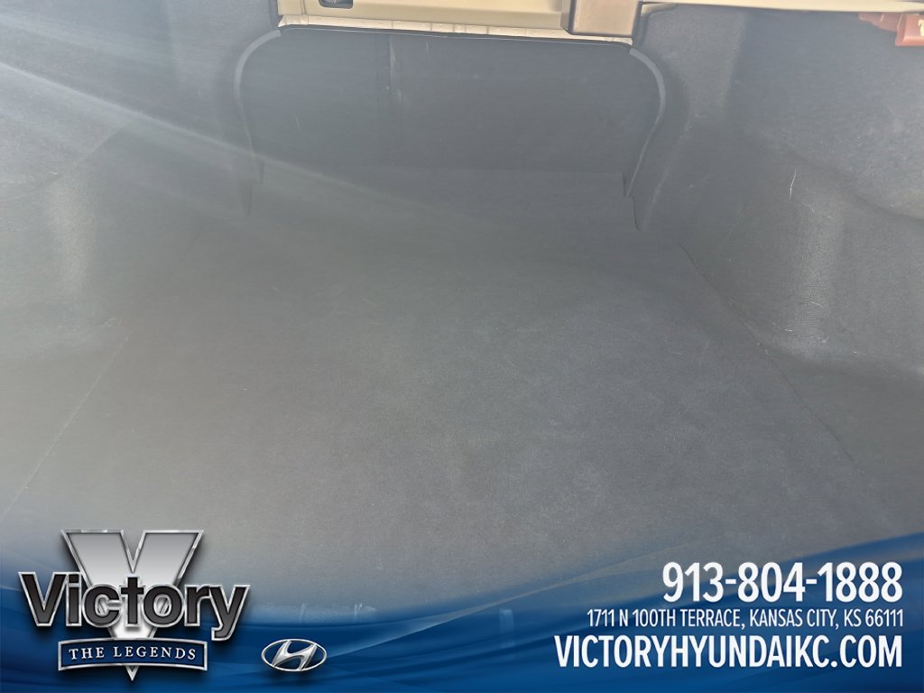Certified Used 2025 Silver Hyundai SEL image 21