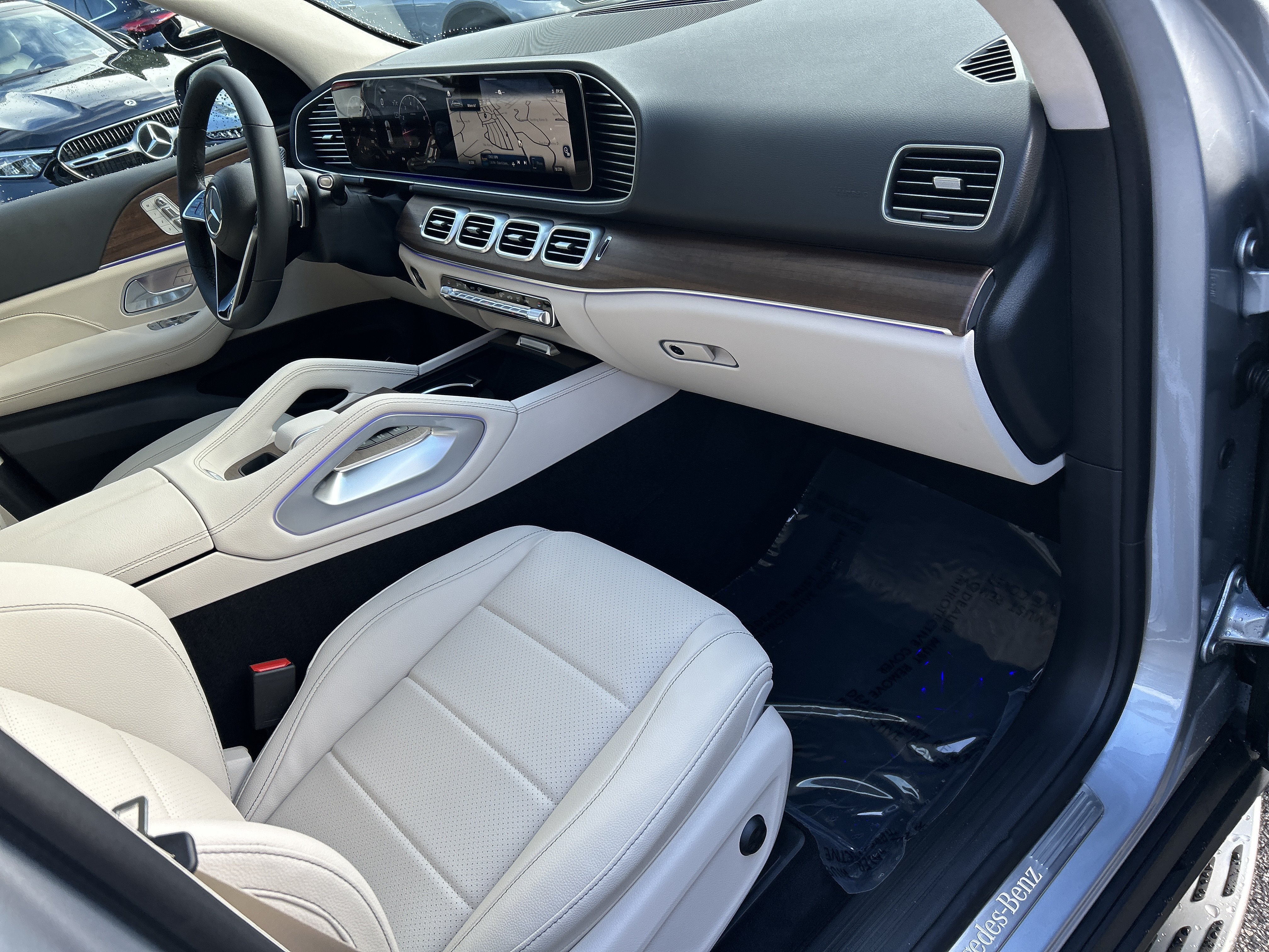 New 2026 Cirrus Silver Metallic Mercedes-Benz GLE 350 4MATIC® SUV image 42