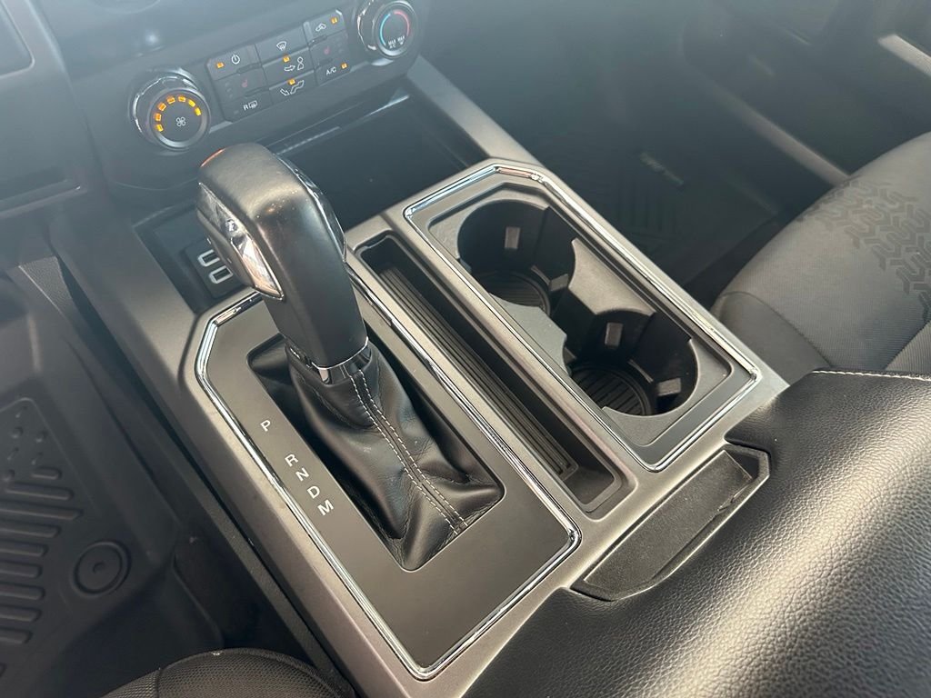 Used 2020 Black Ford XLT image 27