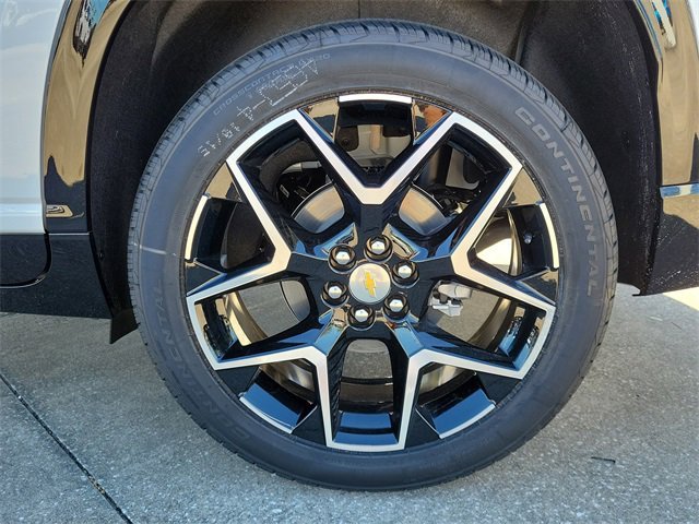 2026 Chevrolet Traverse High Country photo 3