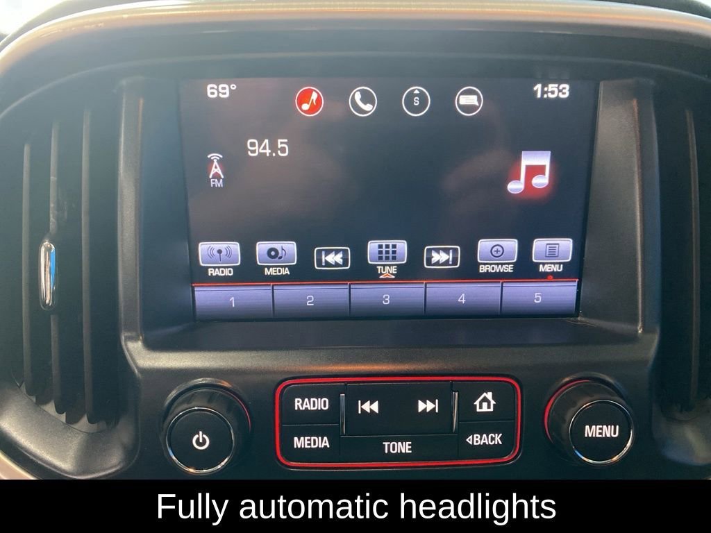 Used 2016 QUICKSILVER METALLIC GMC 4WD SLT image 18