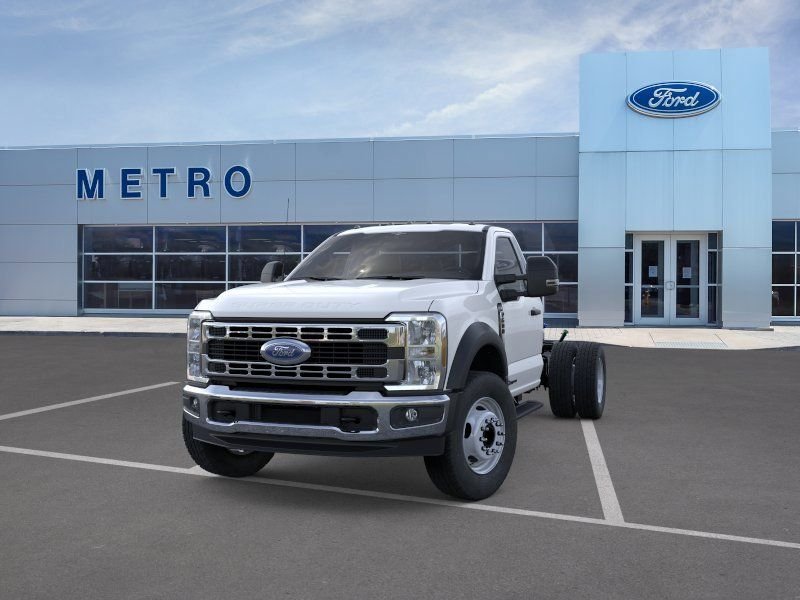 New 2026 Oxford White Ford XL image 3