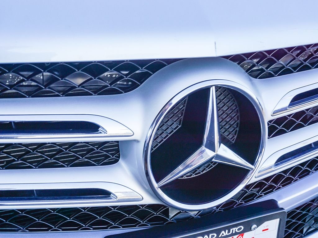 Used 2018 Silver Mercedes-Benz GLE 350 image 12