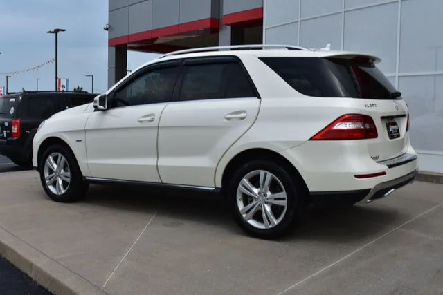 Used 2012 White Mercedes-Benz ML 350 image 7