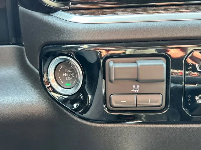 New 2026 Onyx Black GMC Elevation image 40