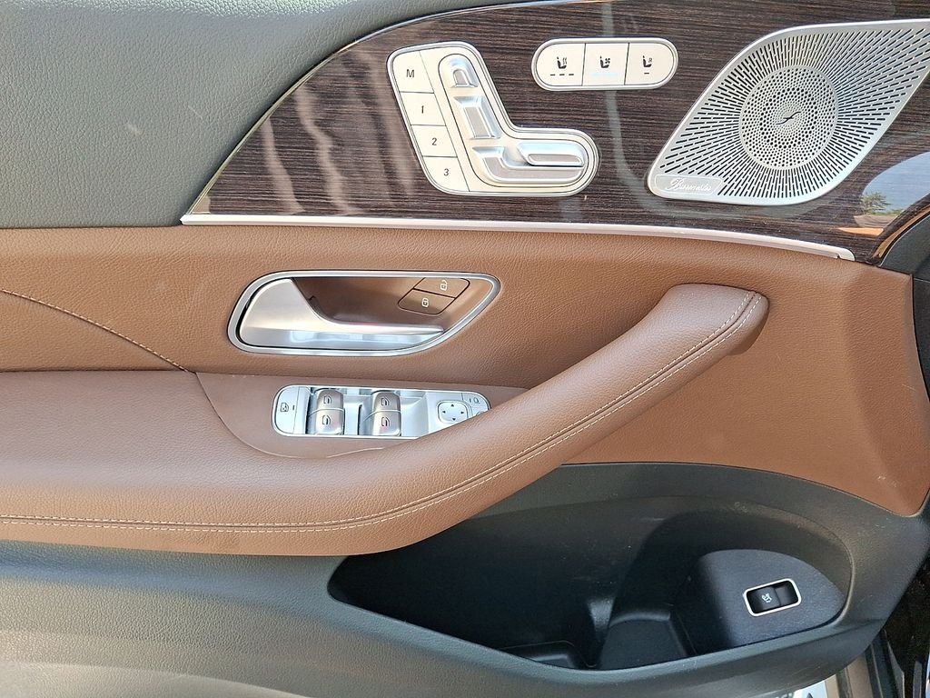 Certified Used 2026 Black Mercedes-Benz GLE 450 image 12