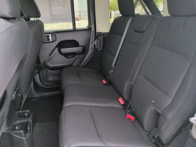 Used 2022 Gray Jeep Unlimited Willys image 14
