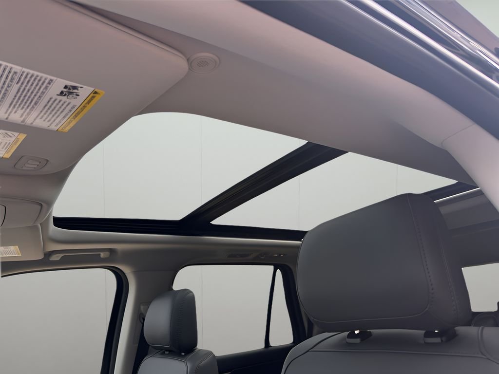 New 2025 Agate Black Metallic Ford Active image 26