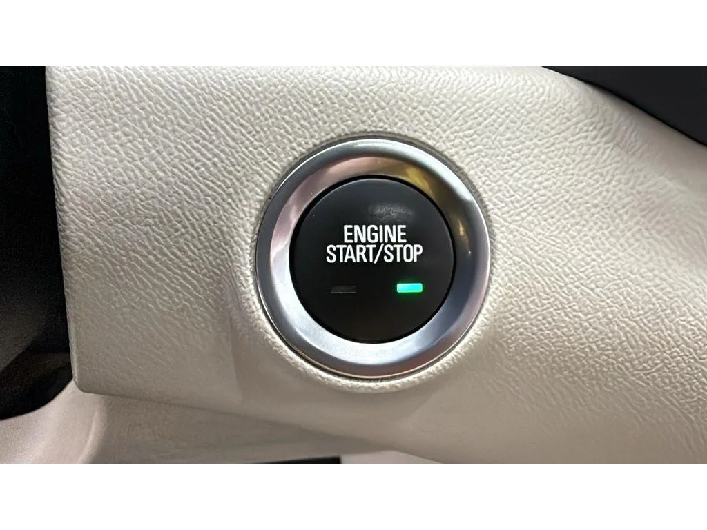 Certified Used 2023 White Frost Tricoat GMC Denali image 21