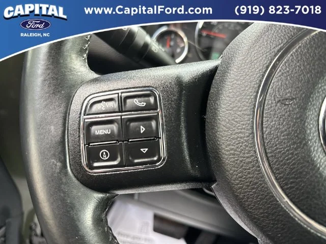 Used 2015 Green Jeep Unlimited Sport image 22