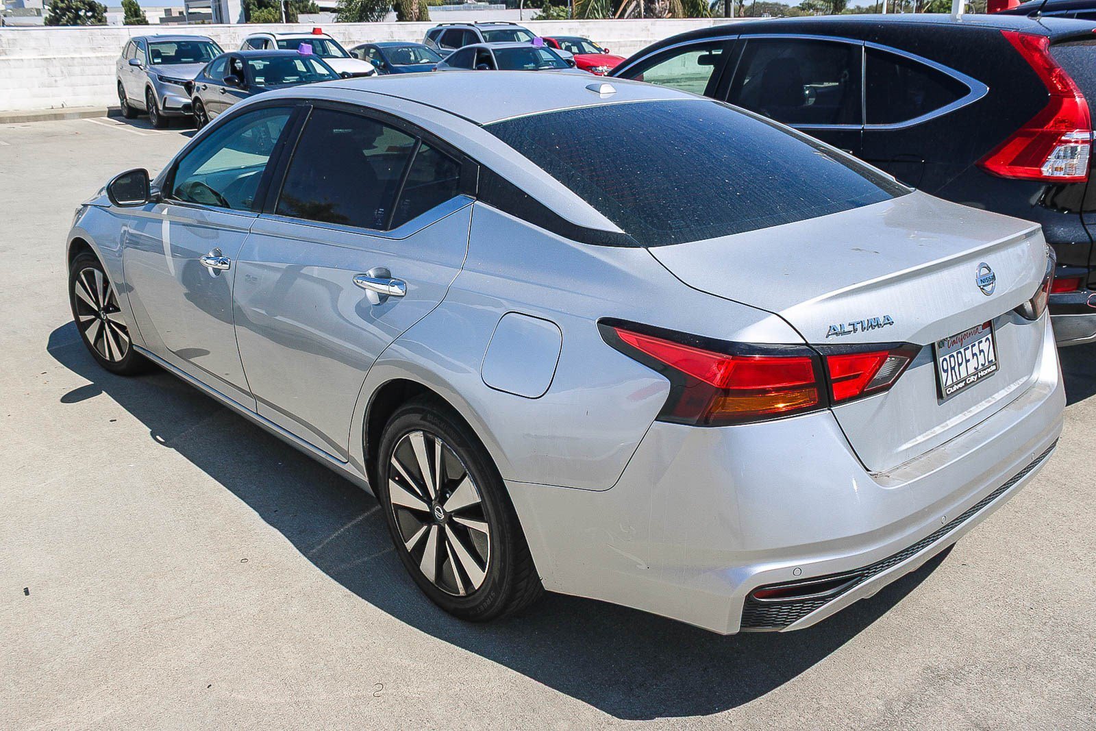 Used 2022 Brilliant Silver Metallic Nissan 2.5 SV image 11