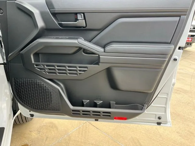 2026 Toyota Tacoma SR - Photo 23