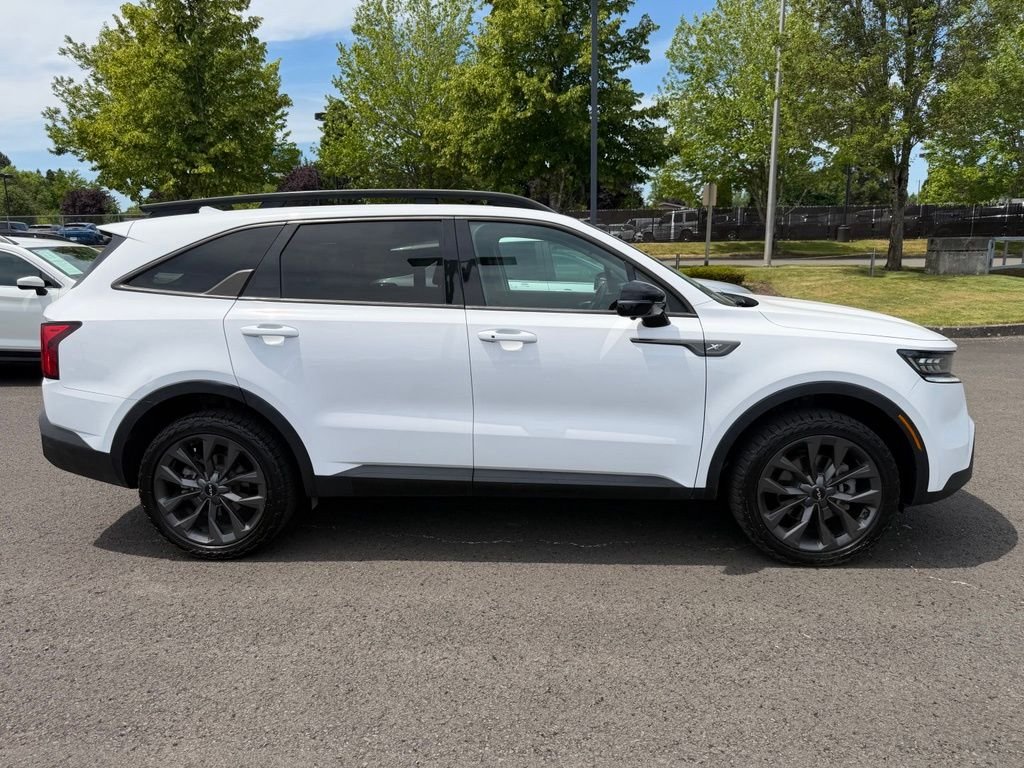 Used 2022 Glacial White Pearl Kia X-Line SX Prestige image 8