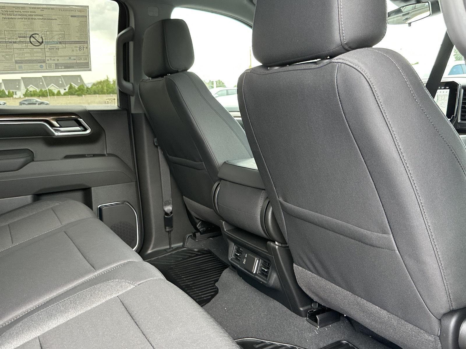 2026 Chevrolet Silverado 1500 LT - Photo 40