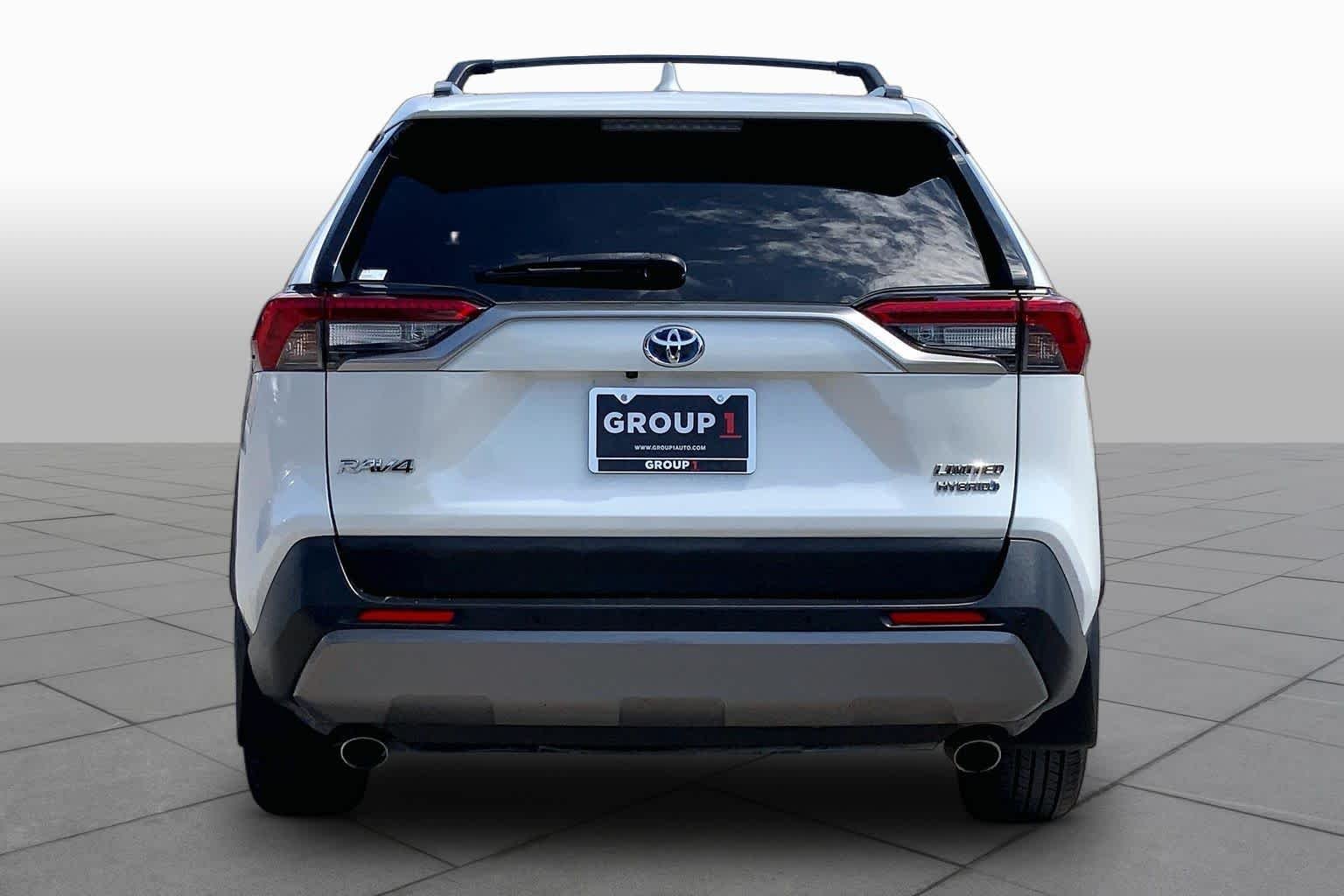 Used 2020 Blizzard Pearl Toyota Hybrid Limited image 5