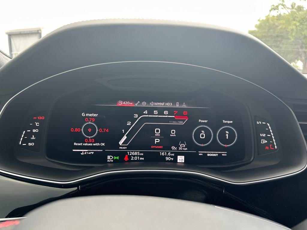 Used 2024  Audi 4.0T image 25