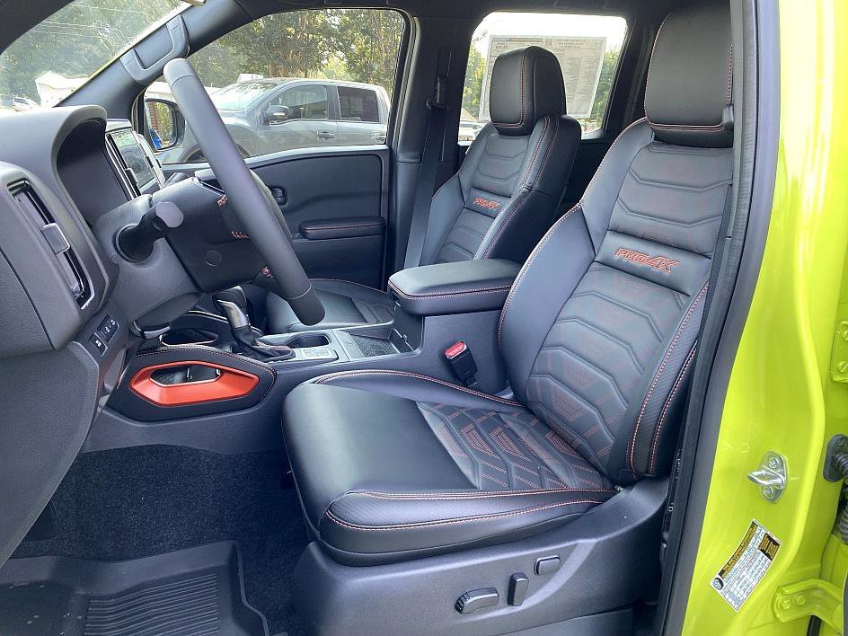 2026 Nissan Frontier PRO-4X - Photo 8