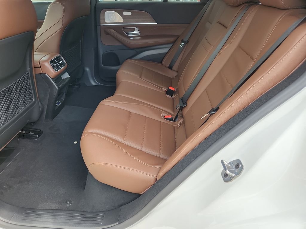 New 2026 Polar White Mercedes-Benz GLE350 4MATIC® image 18