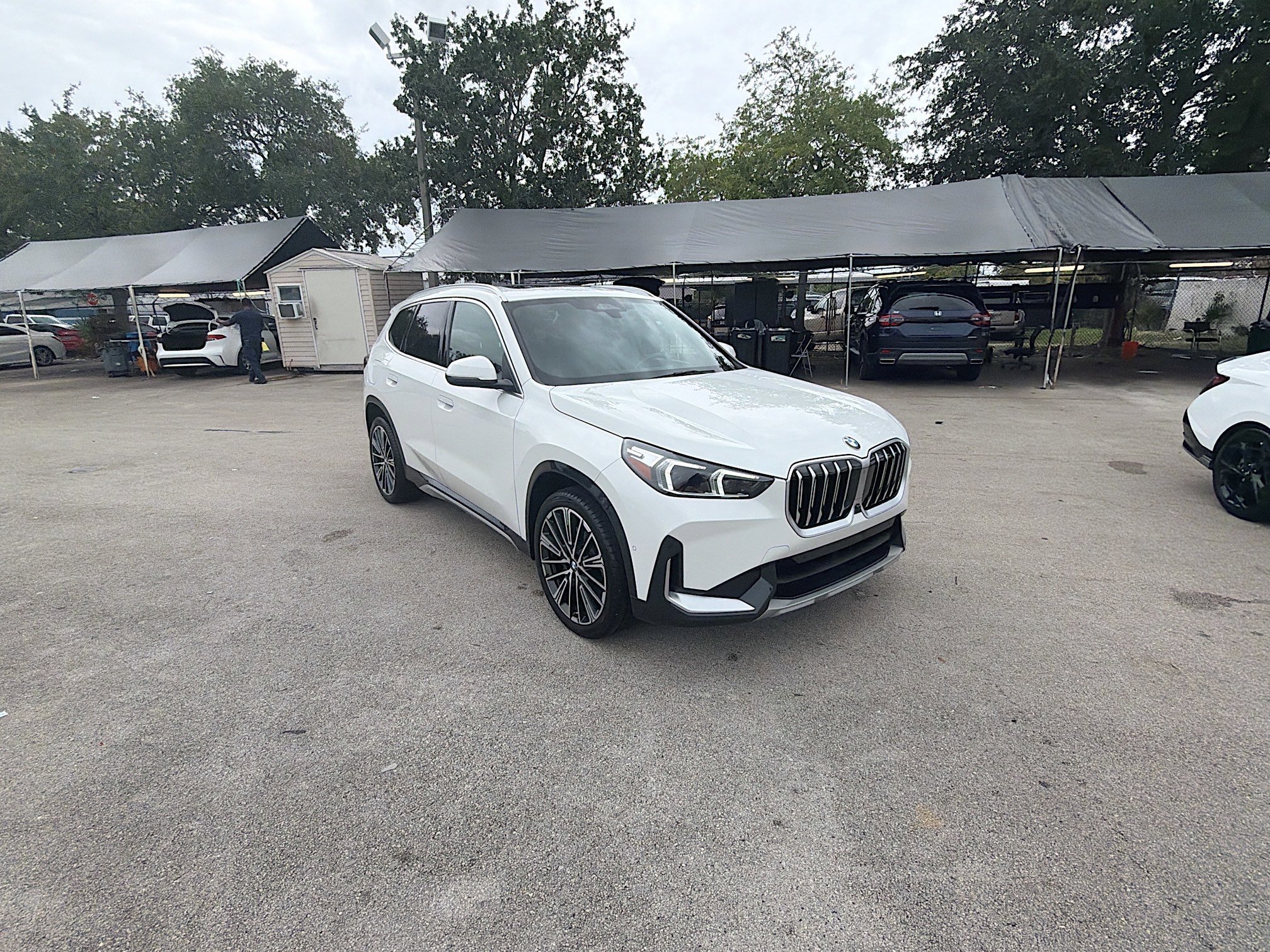 2025 BMW X1 xDrive28i's photo