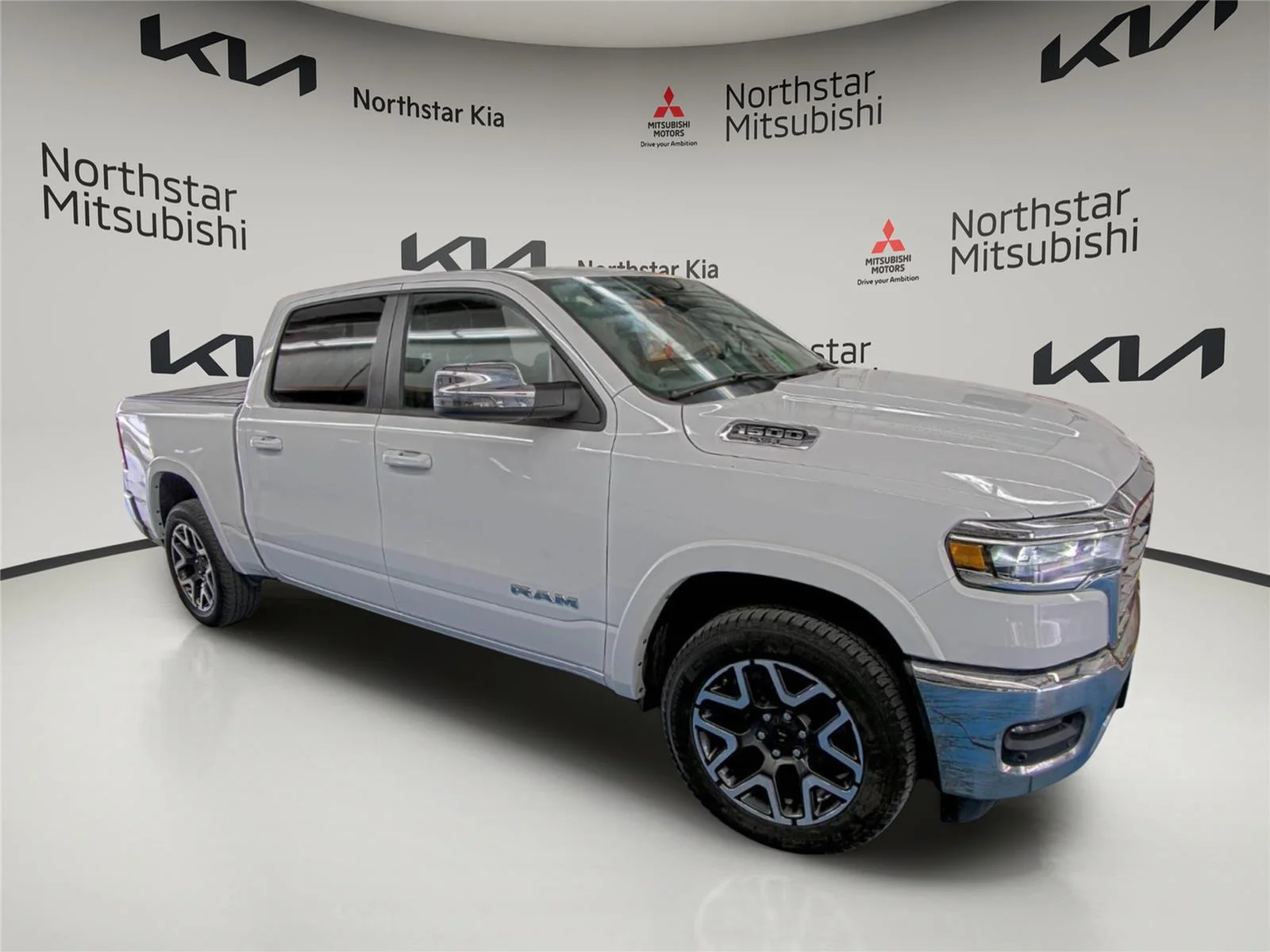 Used 2025 Bright White Clearcoat Ram Laramie image 6