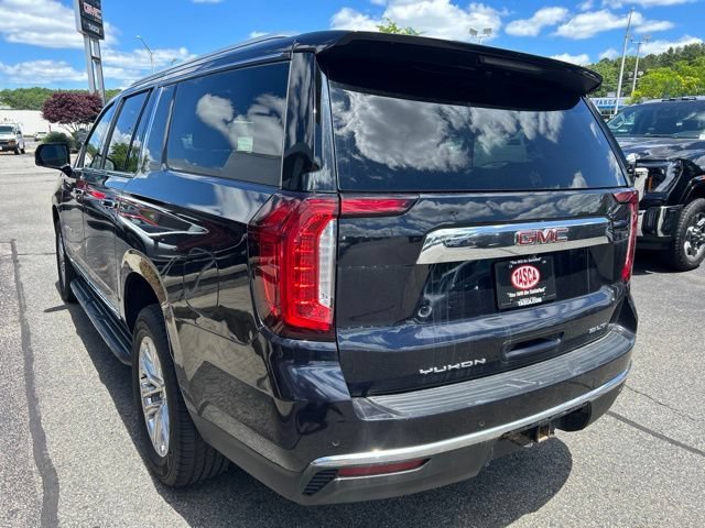 Used 2022 Midnight Blue Metallic GMC SLT image 5