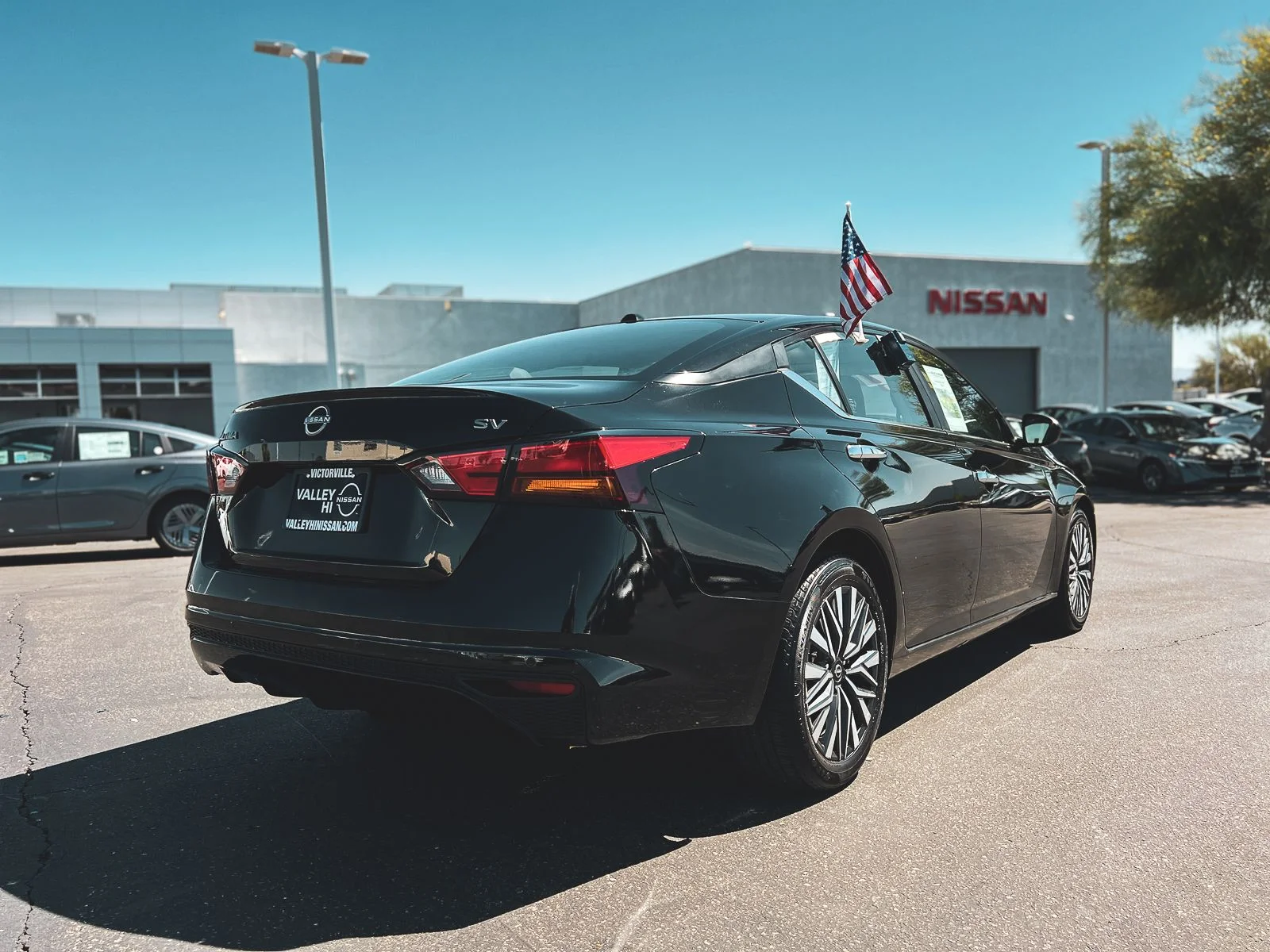 Used 2024 Black Nissan 2.5 SV image 7