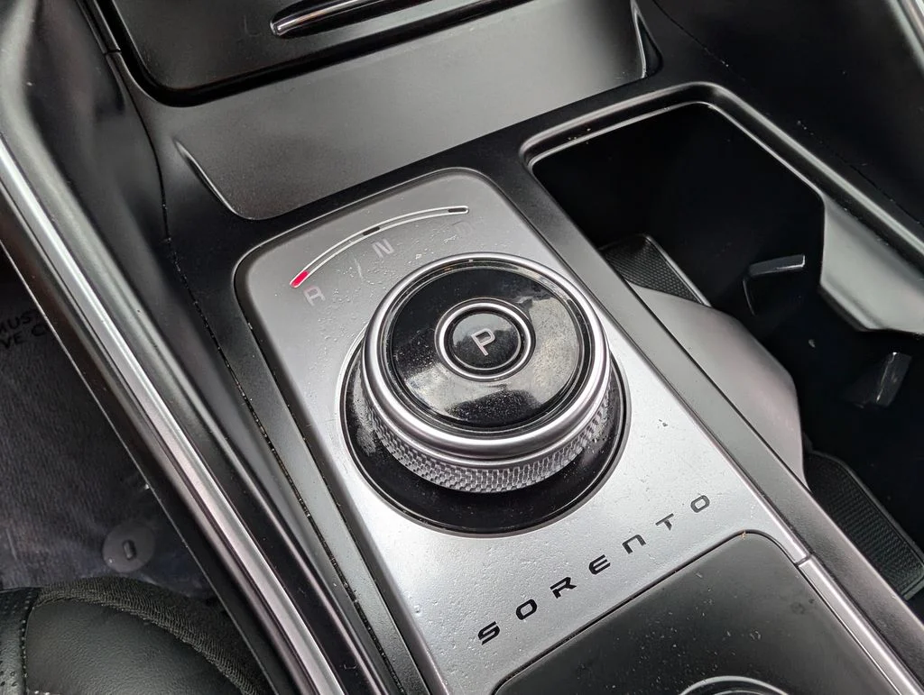 2023 Kia Sorento EX Hybrid - Photo 28